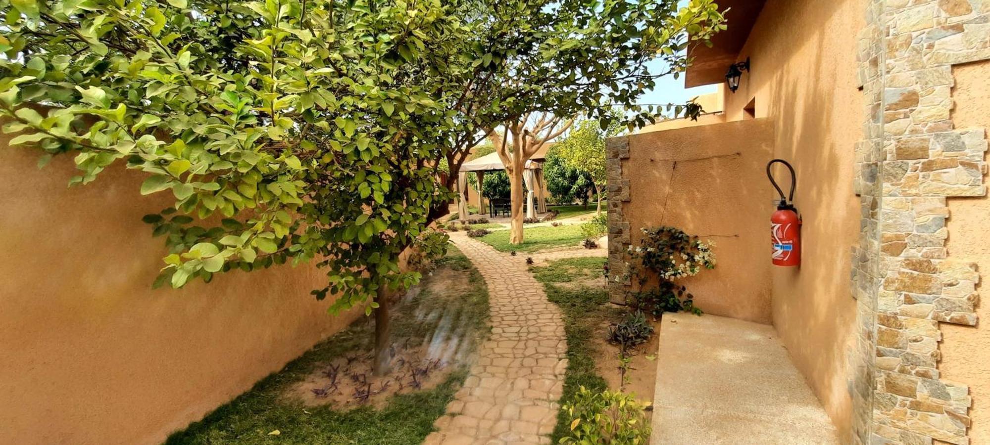 Hotel La Belle Etoile & Spa サリー・ポルチュダル エクステリア 写真